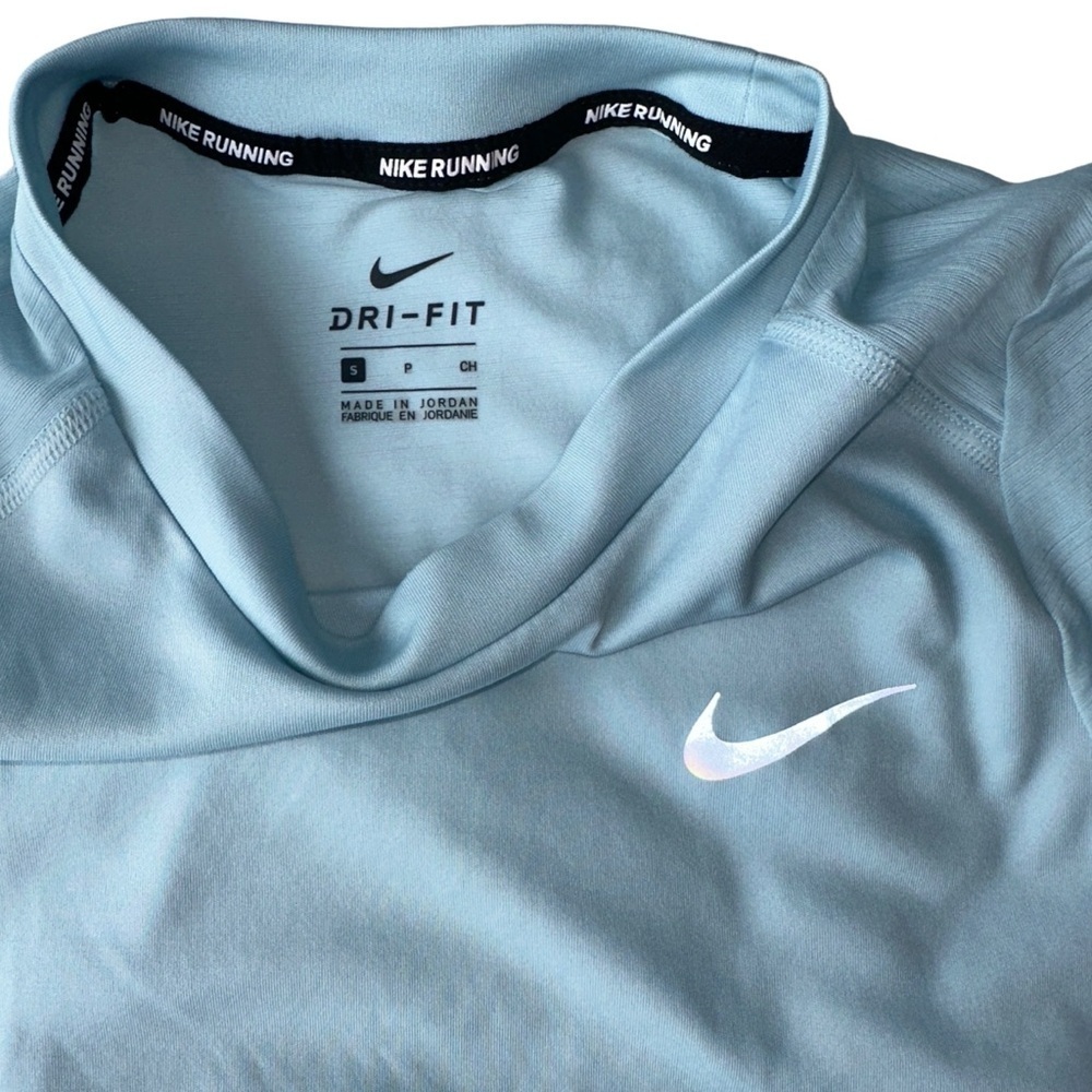 NIKE WOMENS RUNNING DRI-FIT  SHORT SLEEVE TEE CLASSIC SIZE S BABY BLUE - Picture 5 of 15